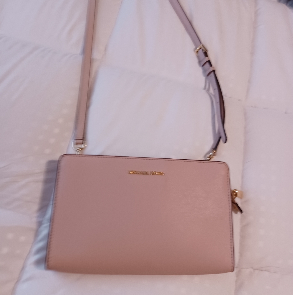 Michael Kors Light Pink Crossbody Bag